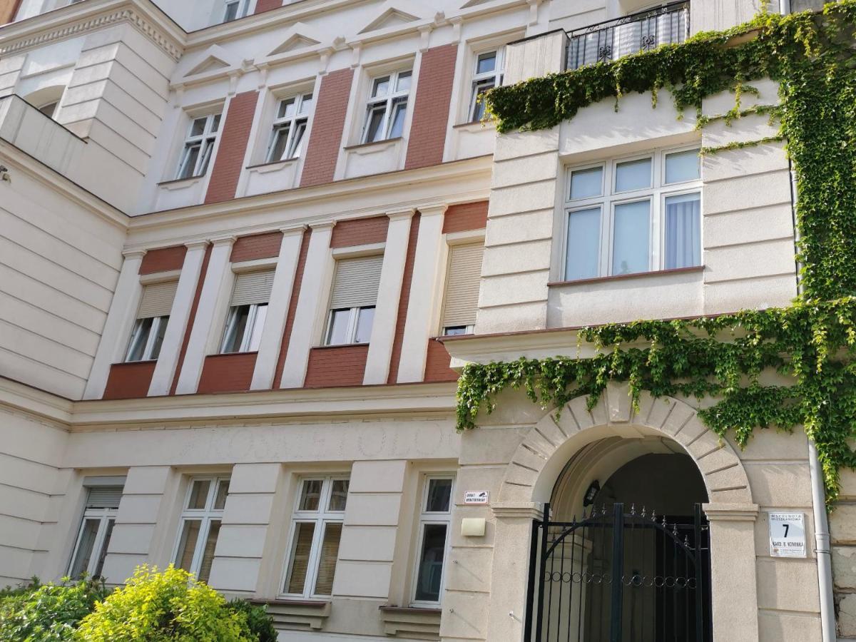 Apartament Seven Legnica Buitenkant foto