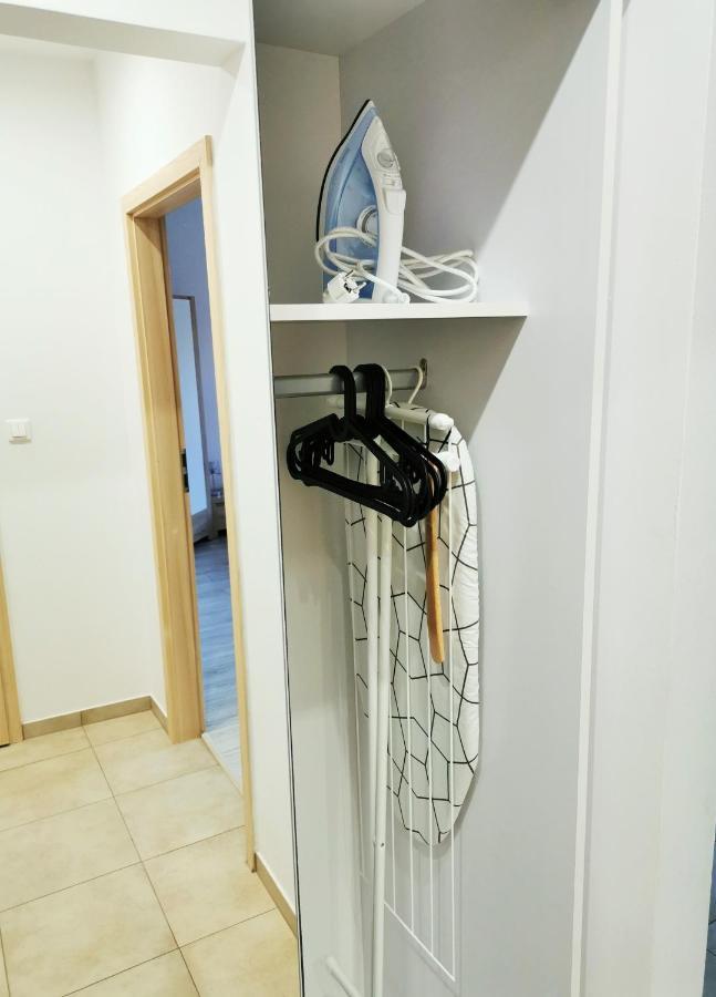 Apartament Seven Legnica Buitenkant foto